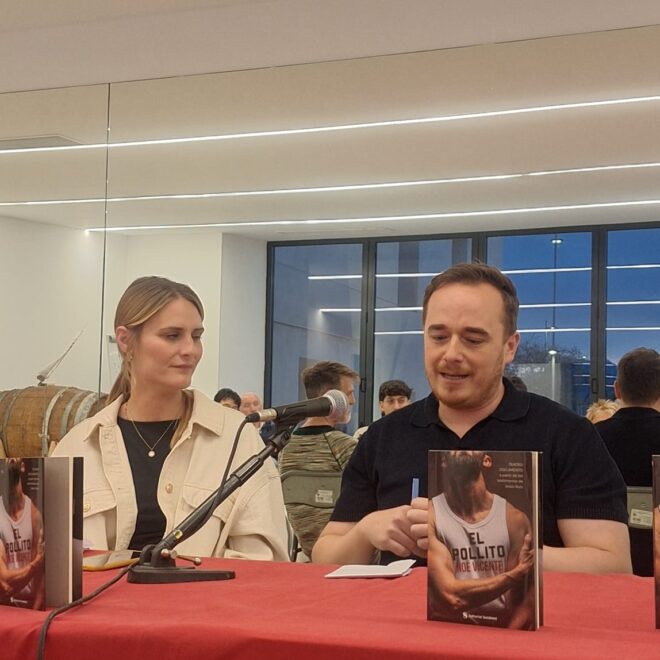 La firma de «El Pollito»